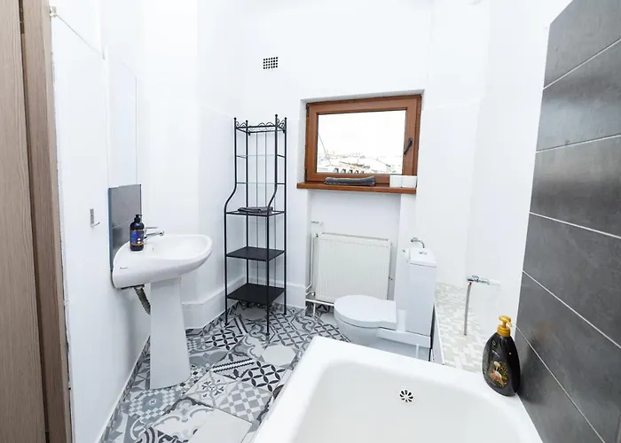 Apartament Color Franceza St