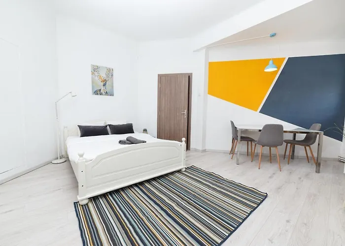 Color Franceza St Apartament Bucureşti