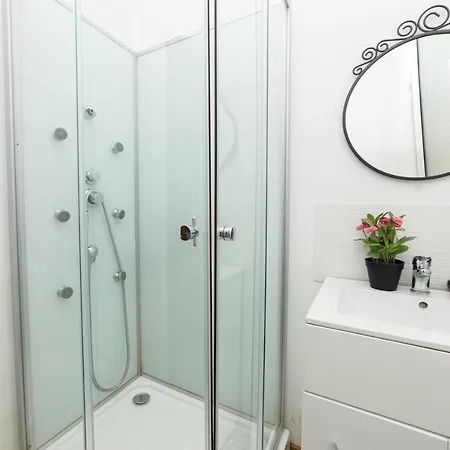 Color Franceza St Appartement