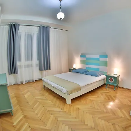 Color Franceza St Appartement