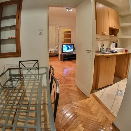 Appartement Color Franceza St *