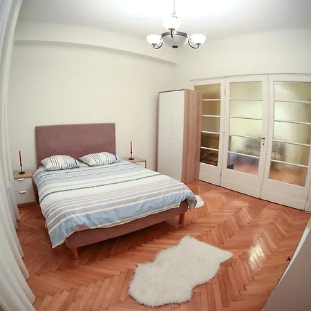 Apartment Color Franceza St Bucharest