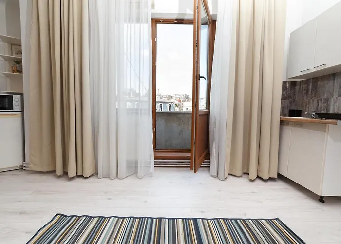 Color Franceza St Apartman